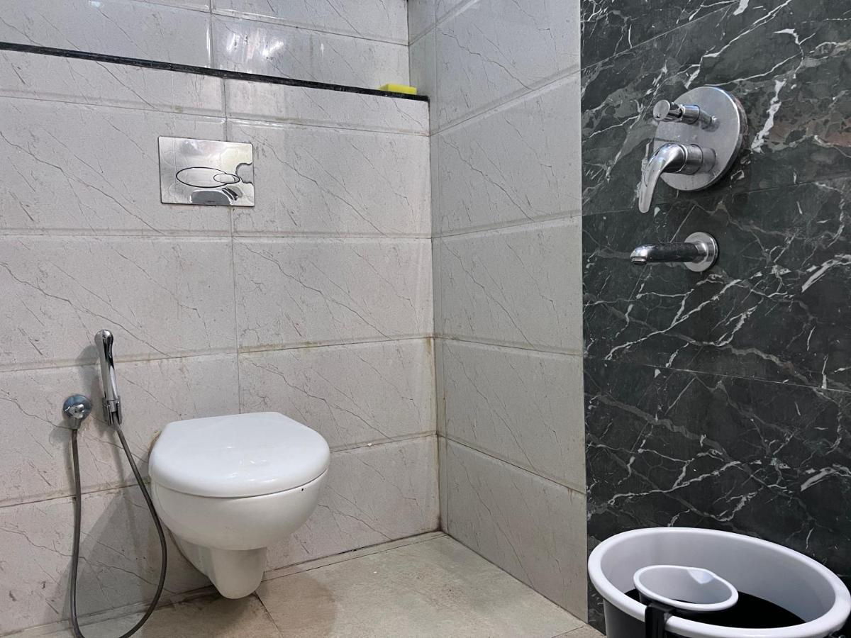 Luxurious Nirvana Apartments 瓦加托 外观 照片