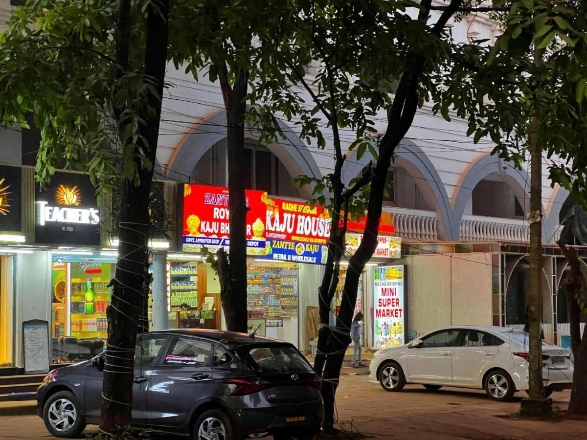 Luxurious Nirvana Apartments 瓦加托 外观 照片
