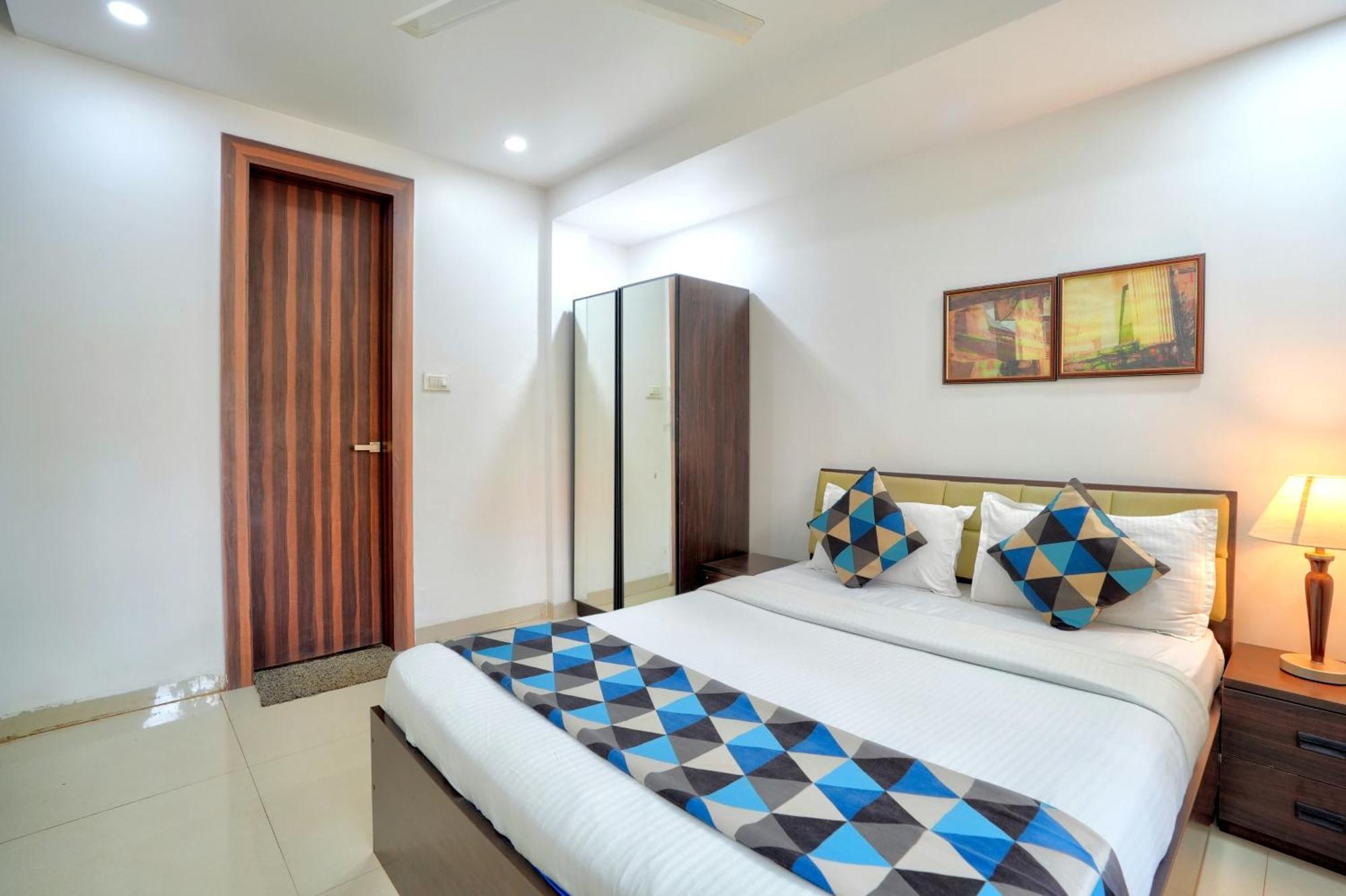 Luxurious Nirvana Apartments 瓦加托 外观 照片